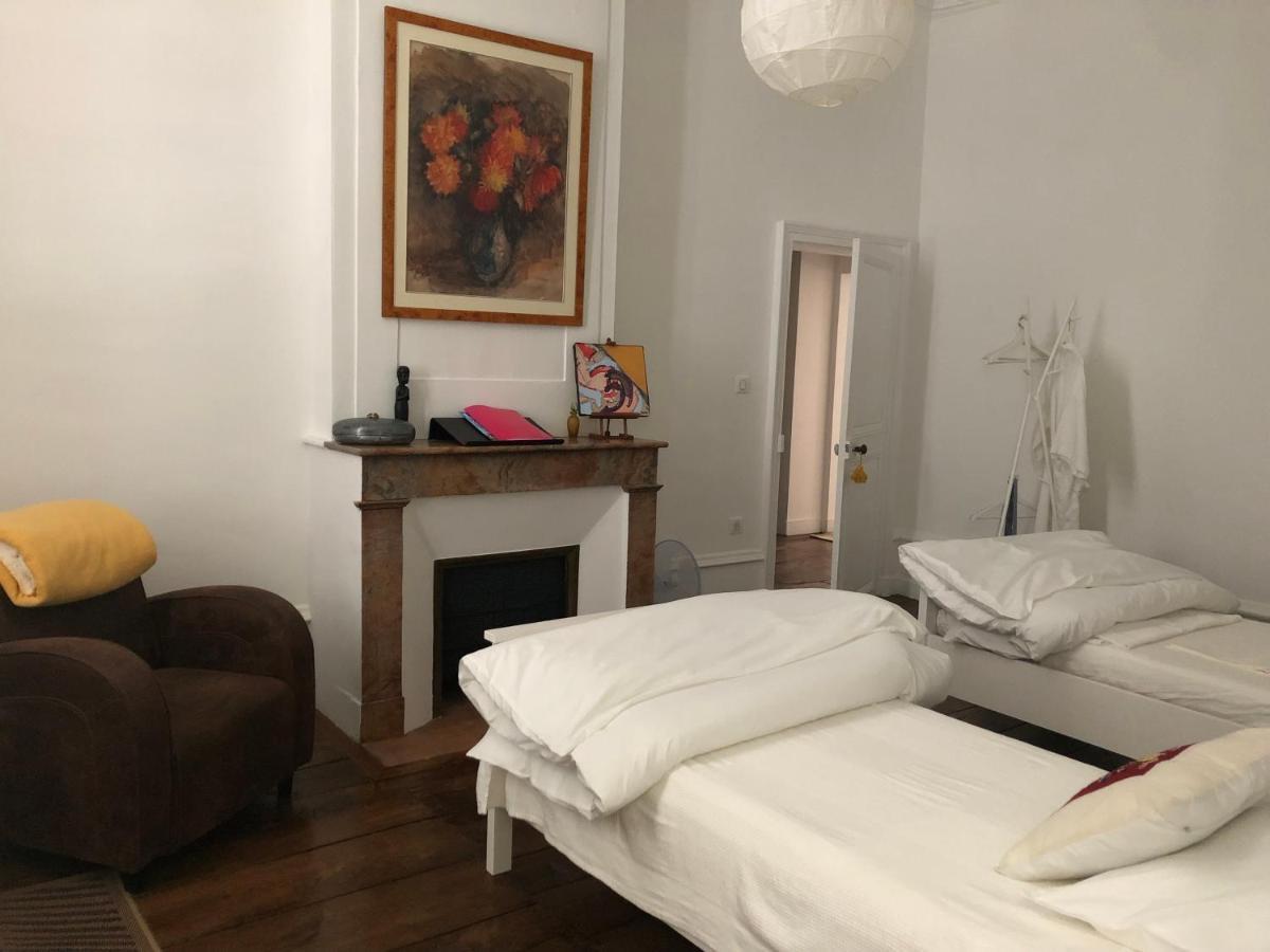 Beautifully Renovated Rooms On Place New York Angoulême Exteriör bild