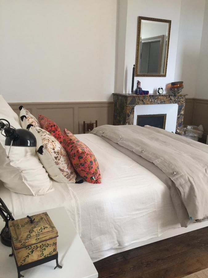 Beautifully Renovated Rooms On Place New York Angoulême Exteriör bild