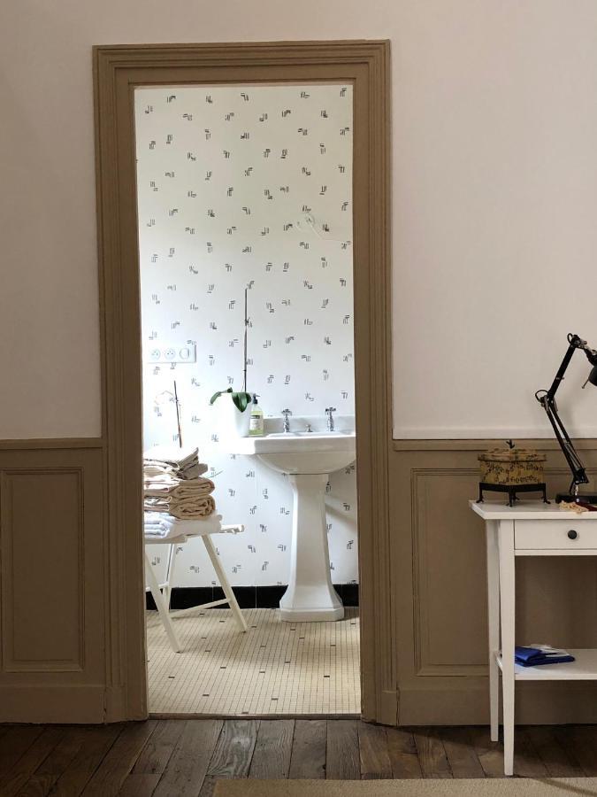 Beautifully Renovated Rooms On Place New York Angoulême Exteriör bild