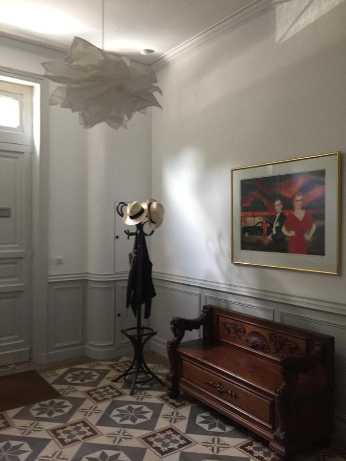 Beautifully Renovated Rooms On Place New York Angoulême Exteriör bild